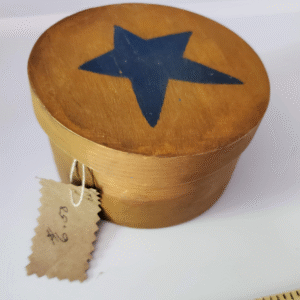 Round Decor Box with Blue Star