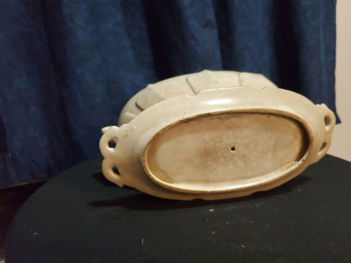 Ceramic Gravy Boat with Lid